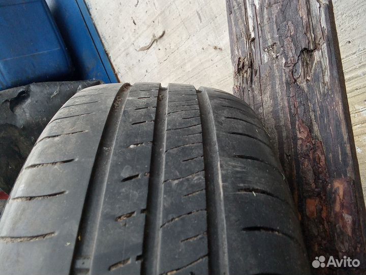 Kumho Ecowing ES01 KH27 185/65 R15