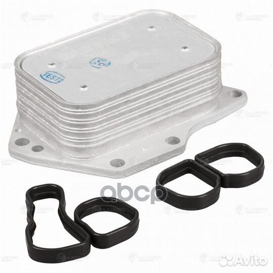 Радиатор масляный MB GLA(X156) LOC1511 luzar