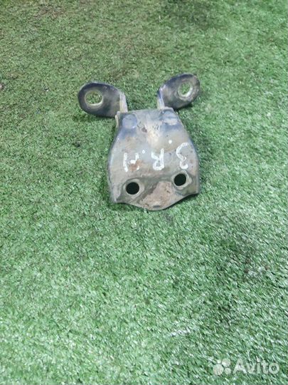 Петля двери задняя правая Hyundai Accent 2