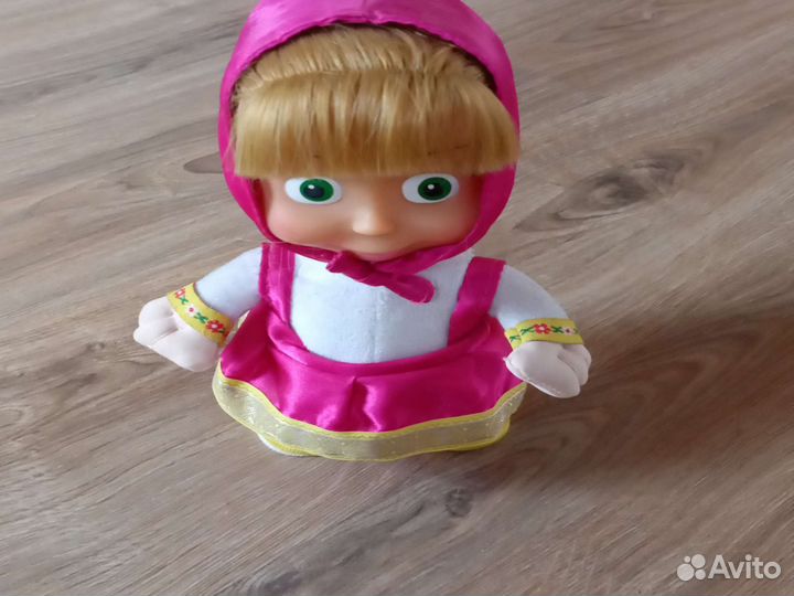 Игрушка Маша Медведь