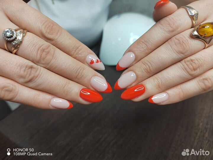 Покрытие ногтей гель-лаком, маникюр, педикюр