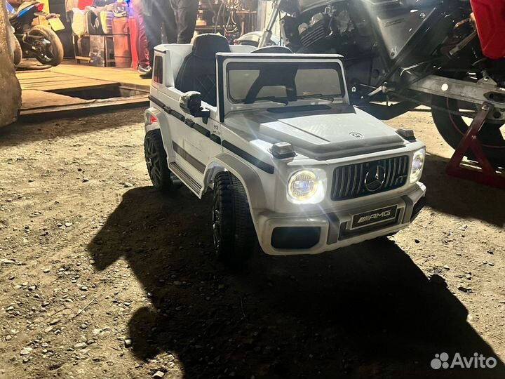 Электромобиль Mercedes G63