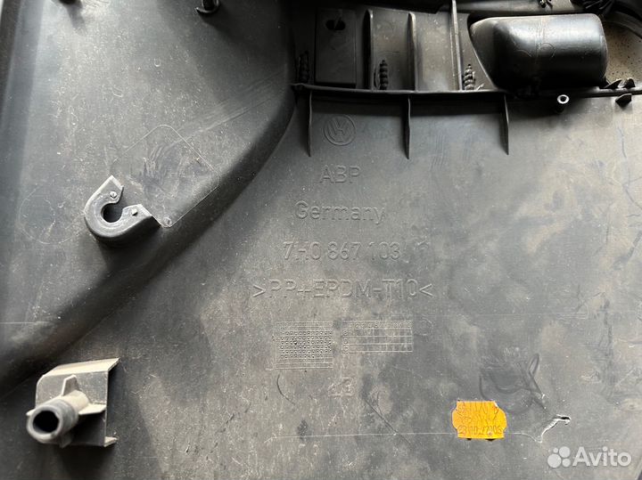 Обшивка двери передняя левая Каравелла Т5