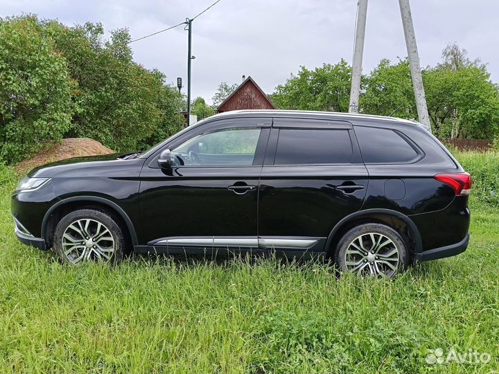 Mitsubishi Outlander 2.0 CVT, 2015, 126 050 км