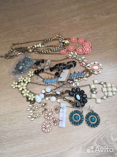 Ожерелья пакетом