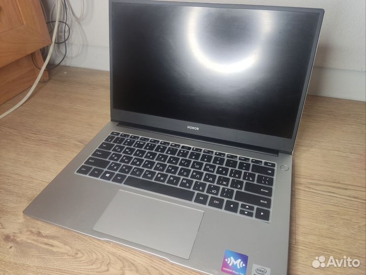 Honor magicbook x14 i3