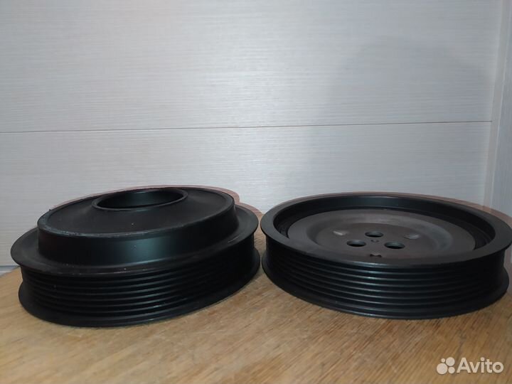 Шкив коленвала демпферный и без на Ford Transit