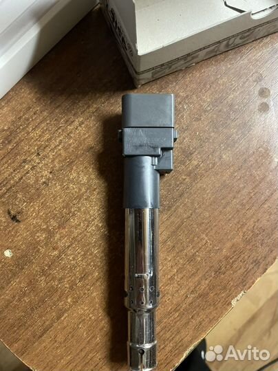 Катушка зажигания VAG 022905715B