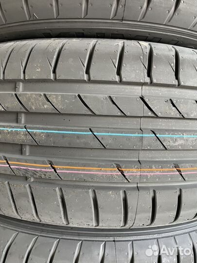Kumho Ecsta PS71 235/40 R19 96Y