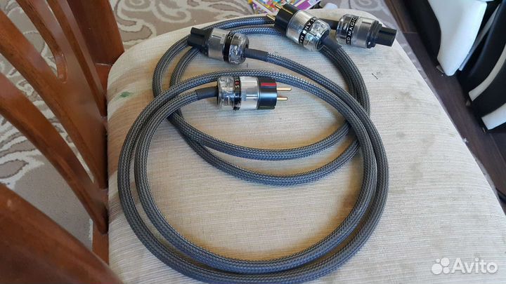 Кабель сетевой Systems and Magic Black Wire+