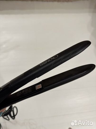Выпрямитель для волос профессиональный