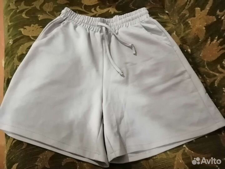 Шорты женские новые 46 р