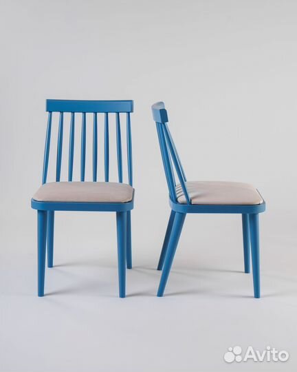 Стул деревянный