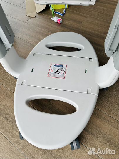 Продано бронь Стульчик для кормления peg perego