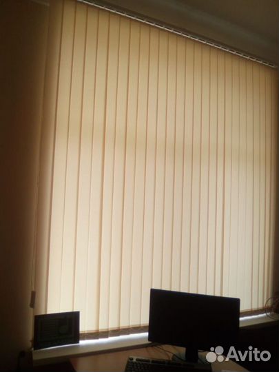 Вертикальные жалюзи J8599-R0898