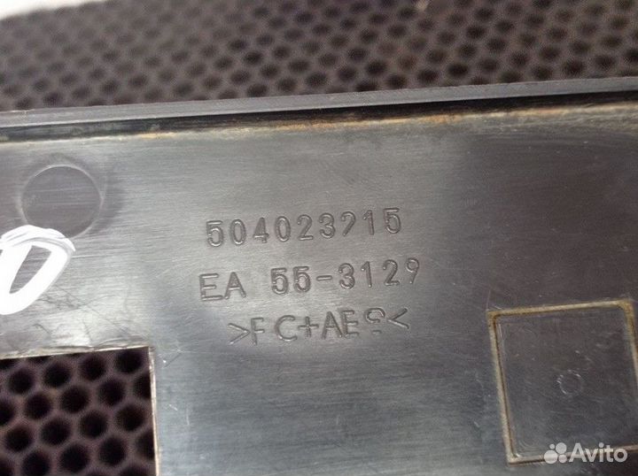 Накладка декоративная Iveco Stralis