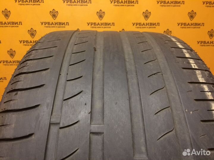 Westlake SA37 295/35 R21