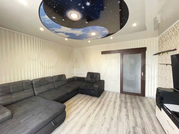 2-к. квартира, 50,8 м², 9/9 эт.