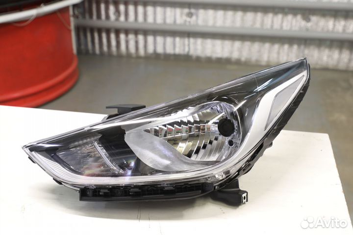 Фара левая Солярис Solaris 2 с 2017 года новая
