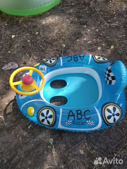 Детский надувной круг - машинка