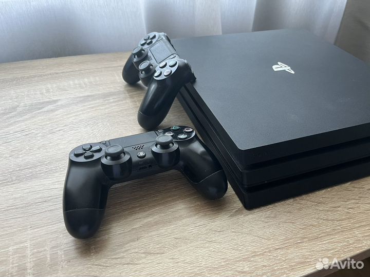 Sony PlayStation 4 pro 1tb