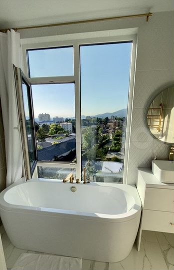 2-к. квартира, 52,1 м², 5/7 эт.