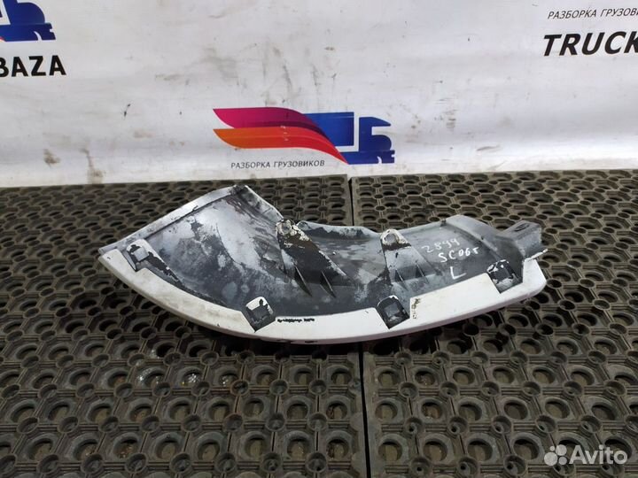 1431922 Планка над фарой левая Scania 5-series