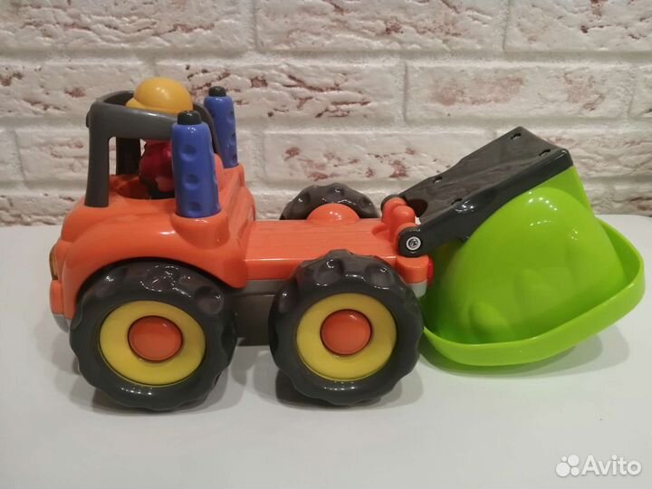 Игрушка машина свет, звук