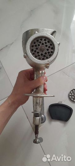 Мясорубка ручная