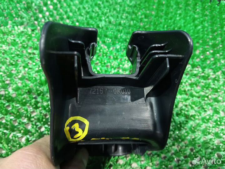 Заглушка крепления сиденья Toyota Hilux