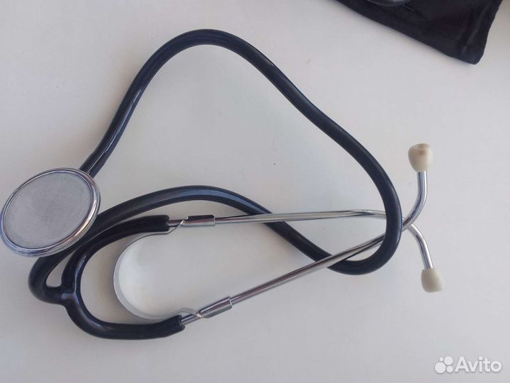 Тонометр и фонендоскоп Би Велл
