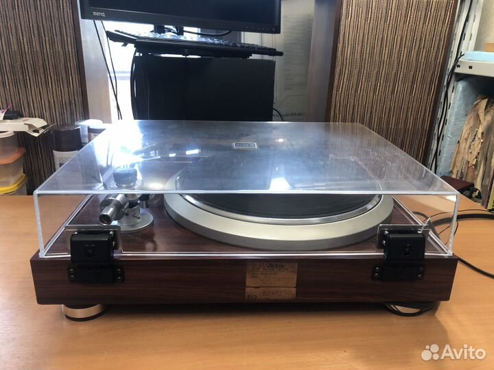 Проигрыватель пластинок Victor QL-7