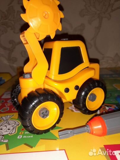 Разборные полицейские машинки и трактор-пила