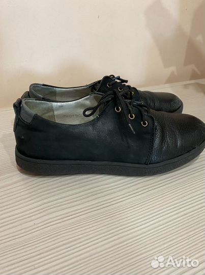 Полуботинки