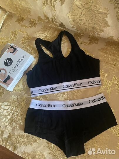 Комплект нижнего белья Calvin Klein