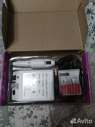 Аппарат для маникюра и педикюра с фрезами