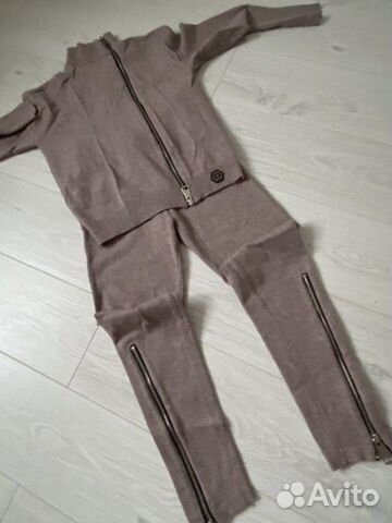 Спортивный костюм