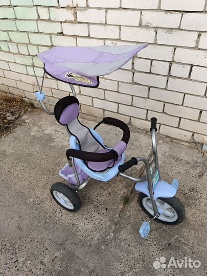 Детский трехколесный велосипед