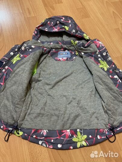 Костюм осенний на девочку