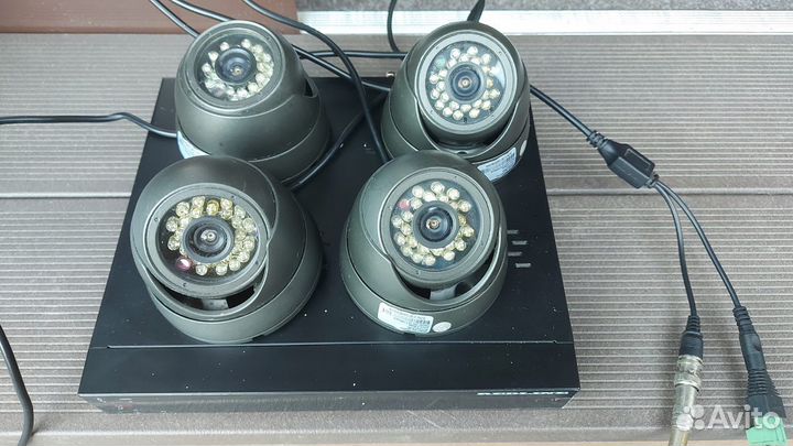 Комплект видеонаблюдения 4 камеры