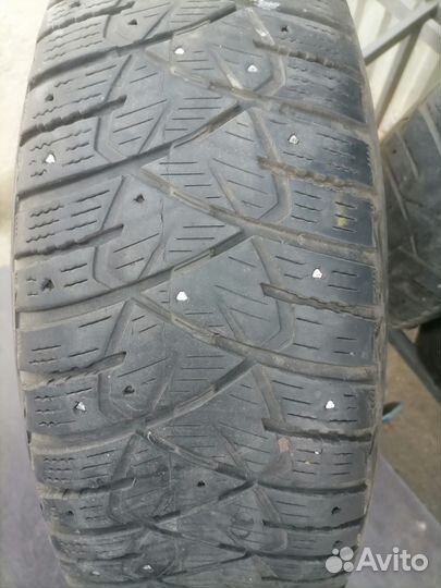 Dunlop Ice Touch 215/65 R16