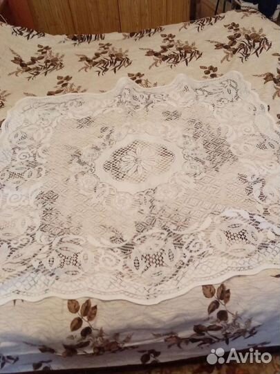 Комплект кружевной на диван