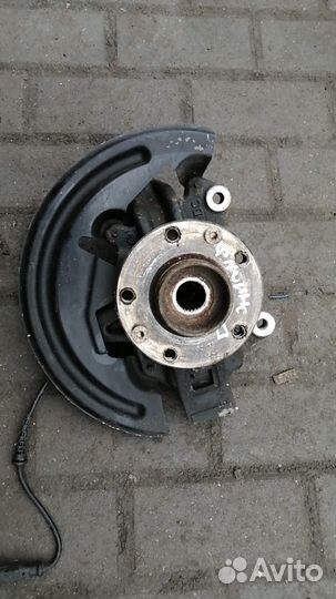 Кулак поворотный Renault fluence megane 3 scenic