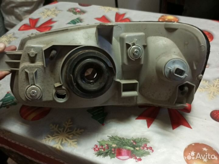 Передние фары на hyundai accent