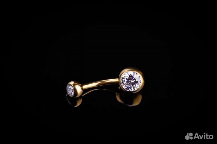 Пирсинг Банан в пупок