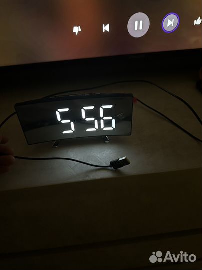 Часы настольные