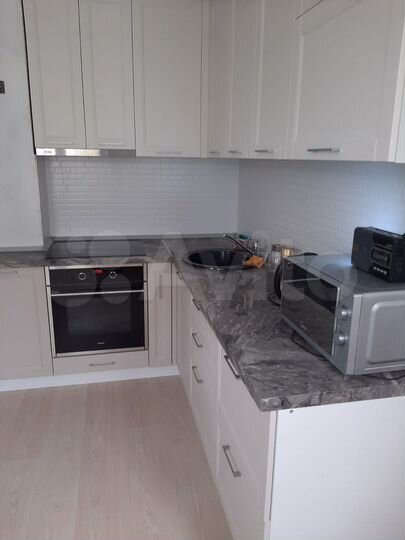 2-к. квартира, 57,5 м², 7/17 эт.