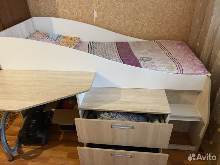 Кровать чердак