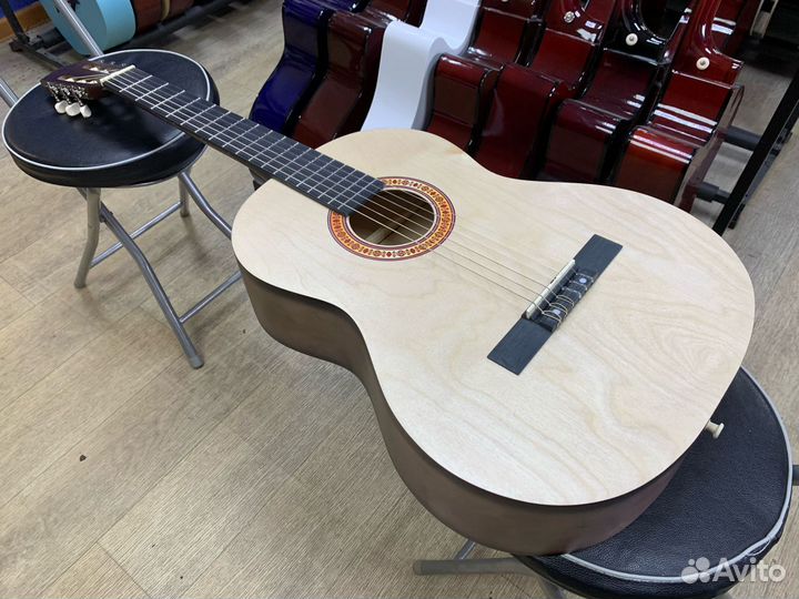 Гитара классическая Амистар