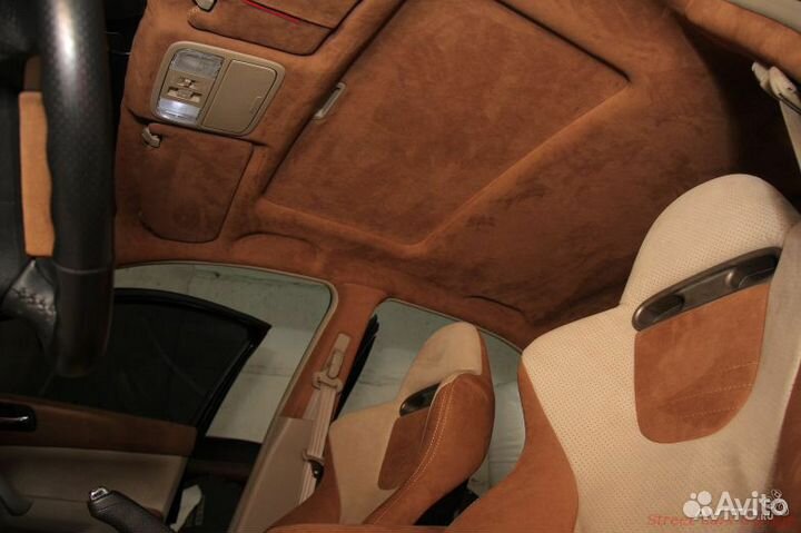 Коричневая алькантара